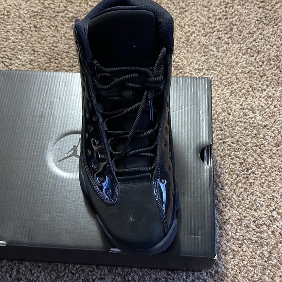 Jordan 13 - Picture 2 of 3